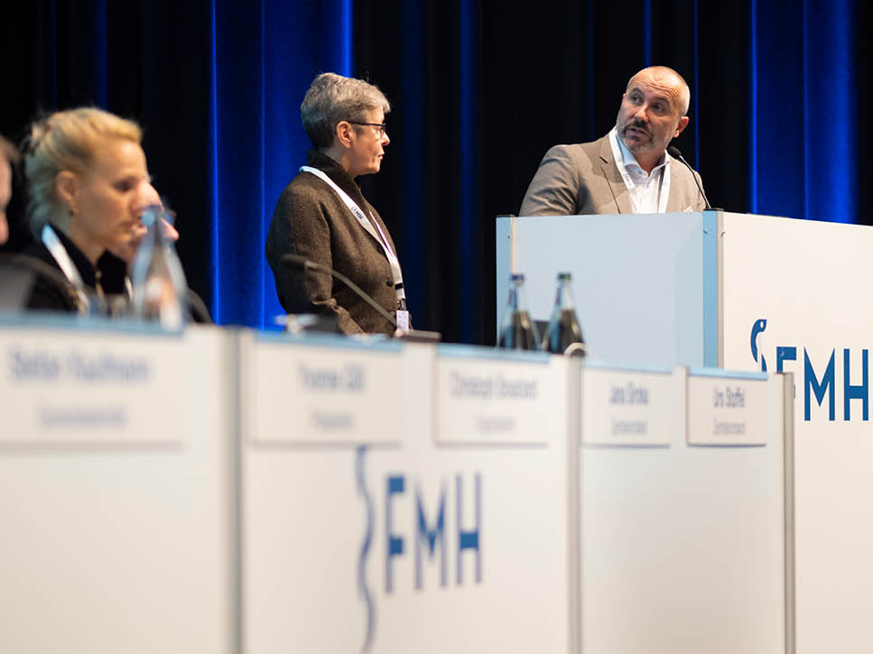 SIWF-Präsidentin Monika Brodmann und SIWF-Geschäftsführer Jörg Gröbli