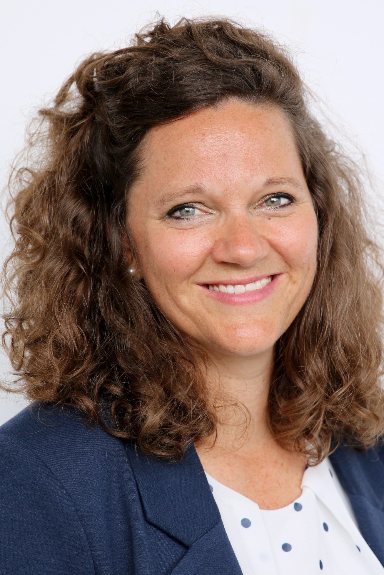 Barbara Kull